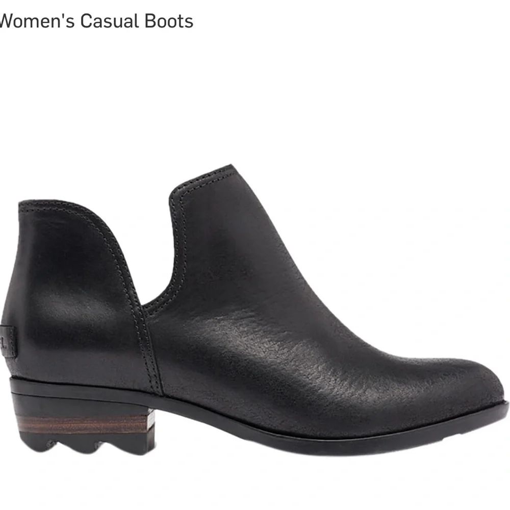 Sorel Lola II Cut Out Booties